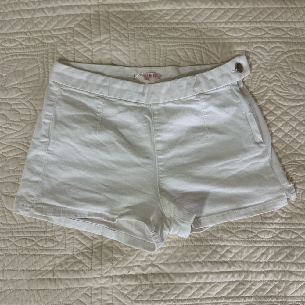 Elegant High Waist White Women's Shorts